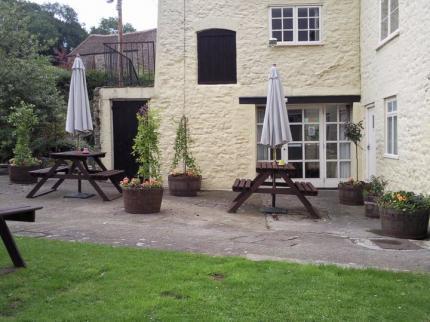 The Black Horse Inn North Nibley Exterior photo
