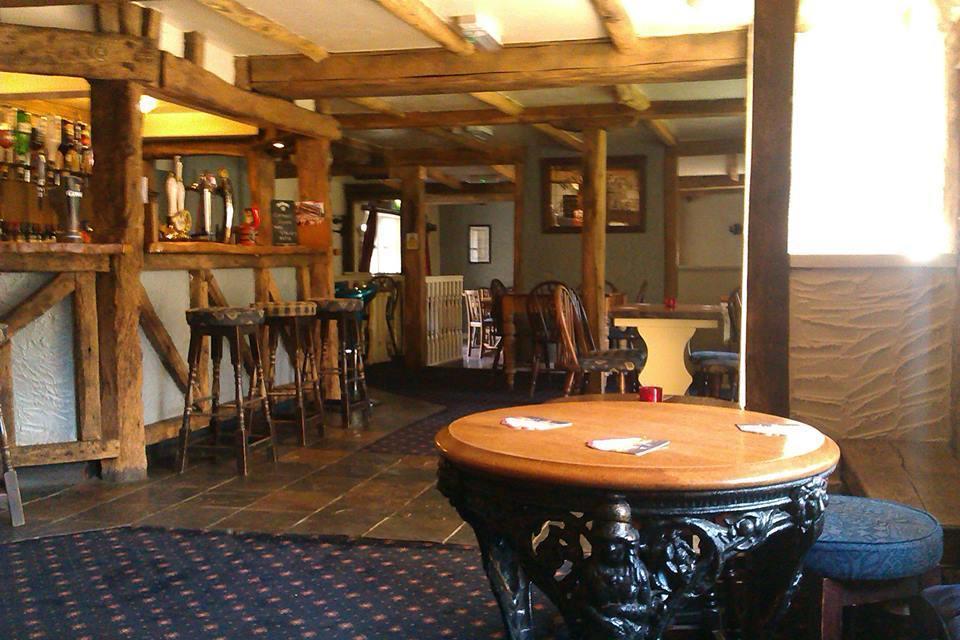 The Black Horse Inn North Nibley Room photo
