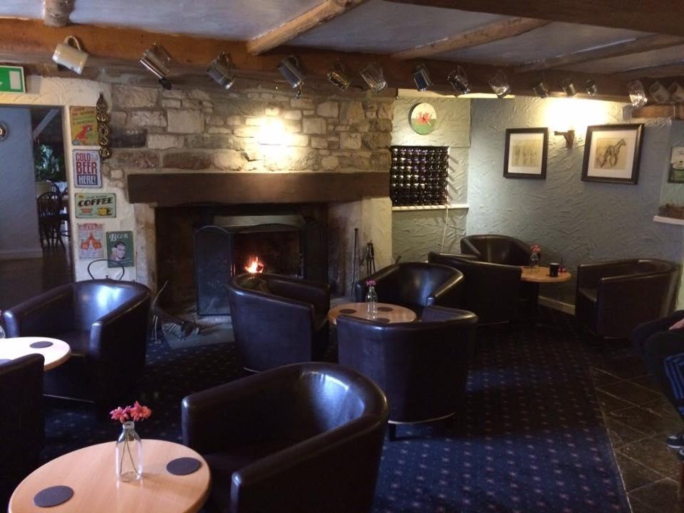 The Black Horse Inn North Nibley Exterior photo